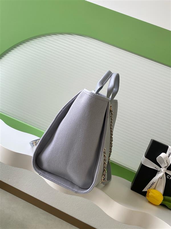 2026127214755306 680